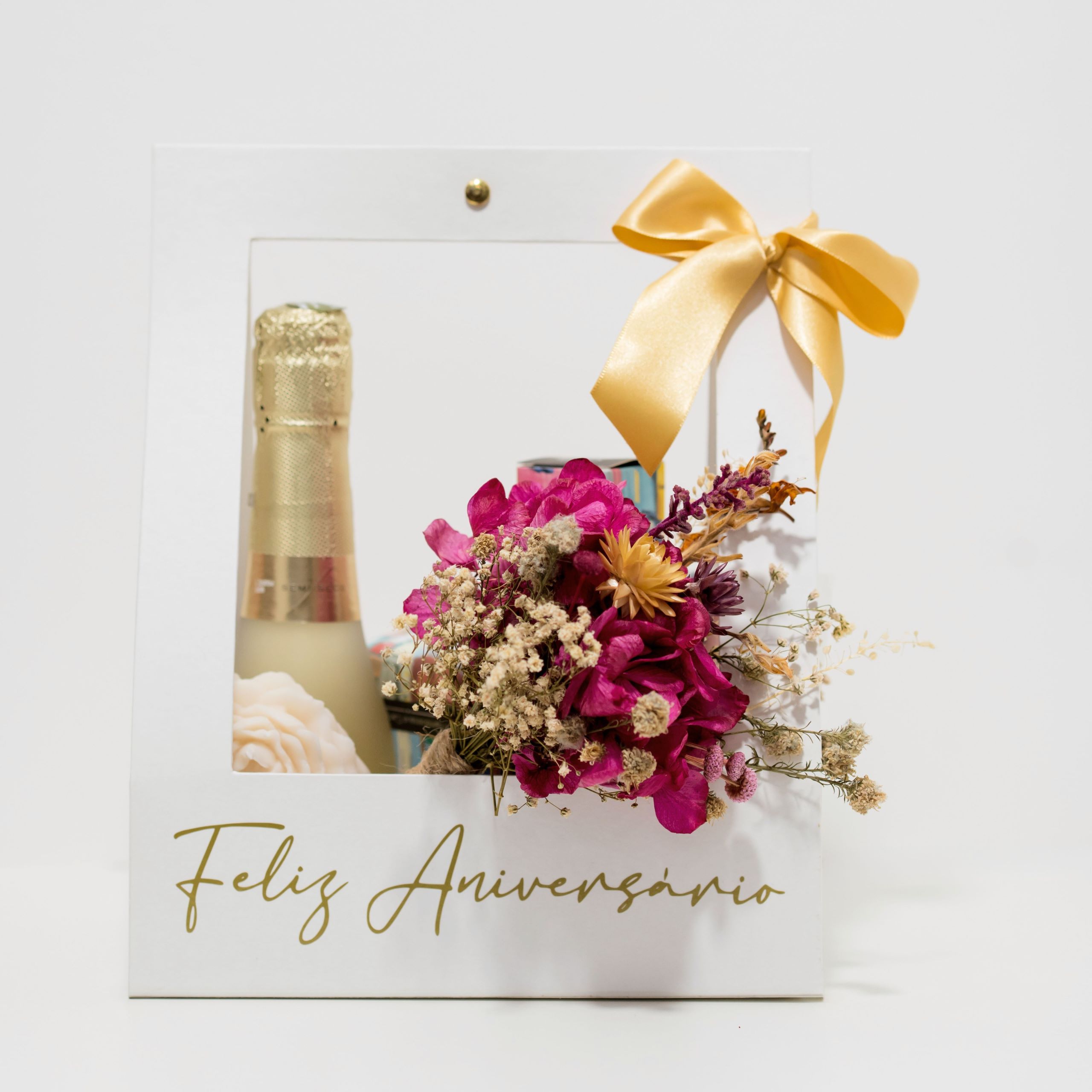 Cesta de Aniversário Especial – Versão Feminina