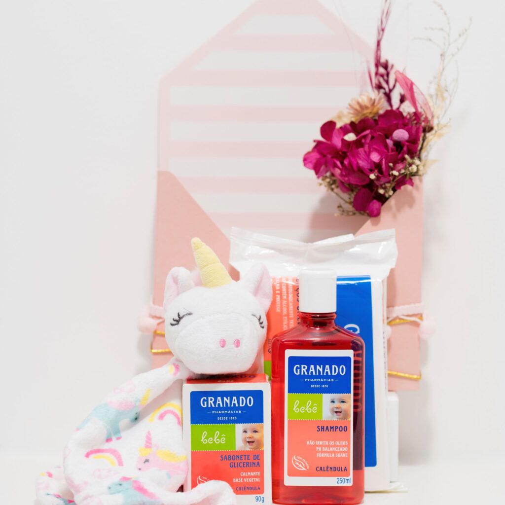 Cesta Primeiros Carinhos – Versão Menina – Cesta Bebê Menina Florianópolis