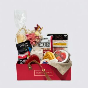 Cesta de Café da Manhã Romântica em Florianópolis