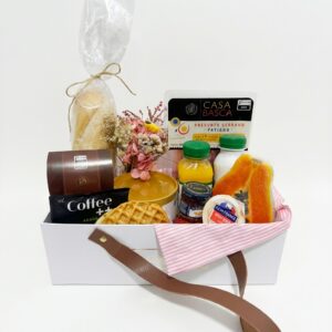 Cesta de Café da Manhã Dia da Mulher – Premium em Florianópolis