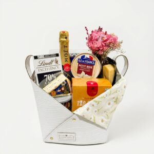 Cesta Gourmet em Box de Couro Croco